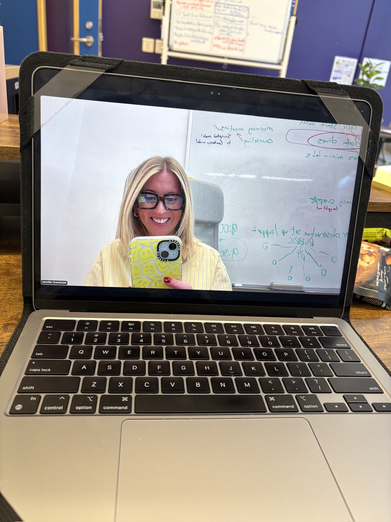 Dr. Jenn leading an online Reading Clarity session